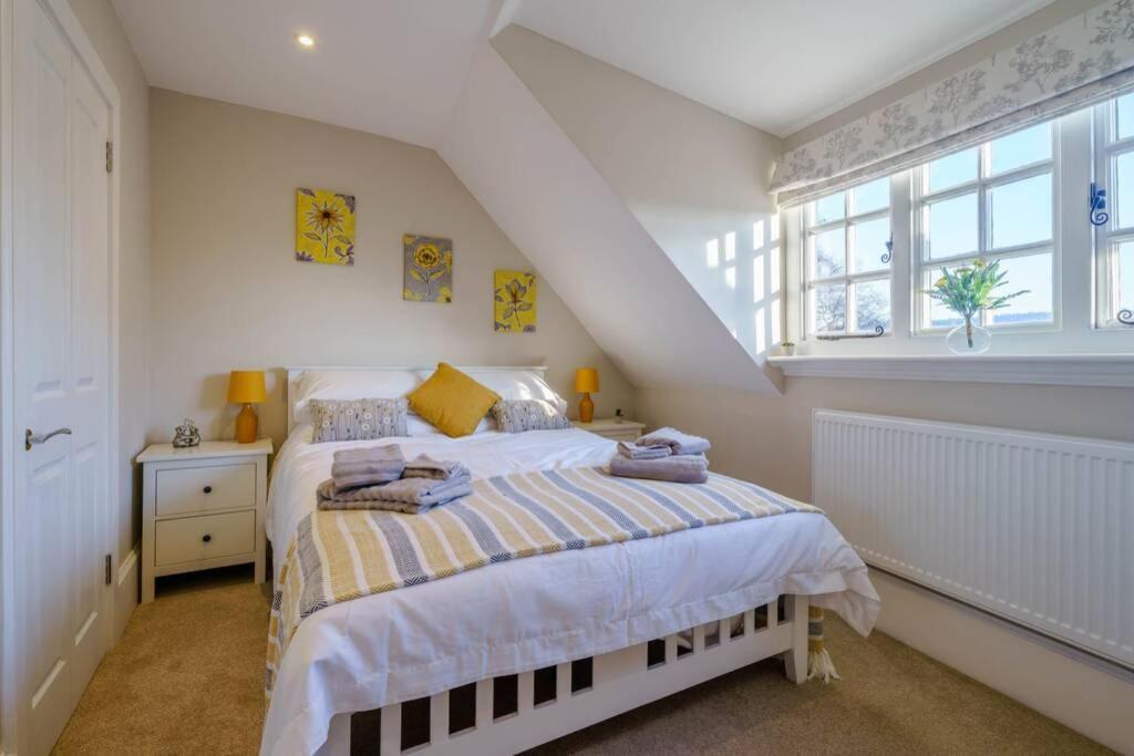 Upper Thames & Lower Thames - Stunning Apartments Henley-on-Thames Esterno foto